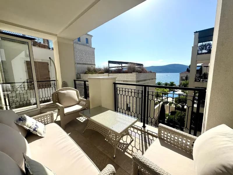 Luxury apartment in the exclusive Ksenia residence – Porto Montenegro