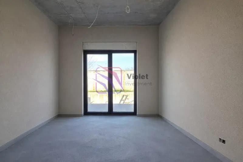 Verkauf, Villa, 259m², Donji Kokoti, Podgorica
