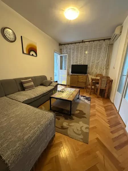 Однокімнатна квартира, 50м2, Біля автобусної станції, Оренда