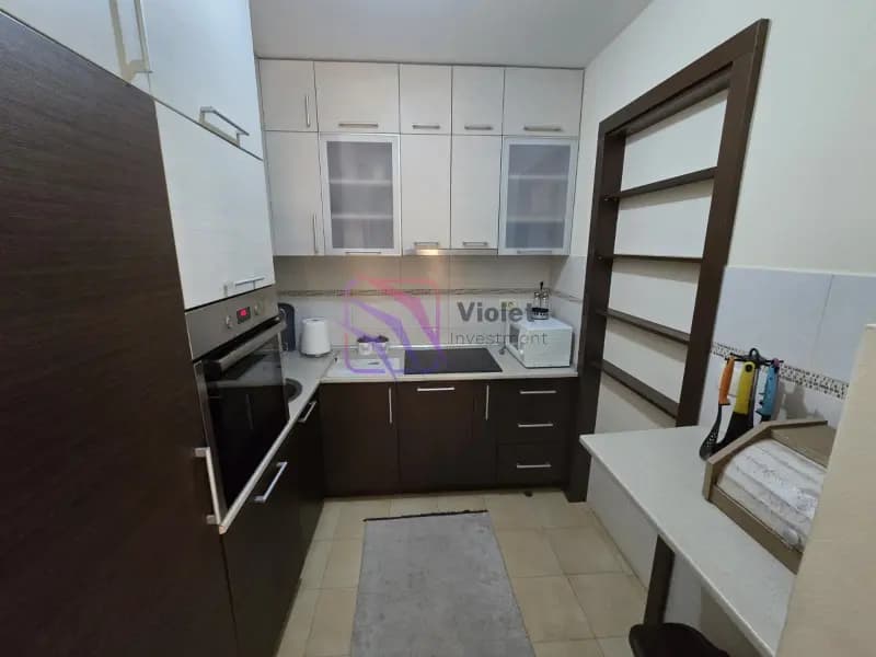 Vermietung, Zweizimmerwohnung, 70m², Stari Aerodrom, Podgorica