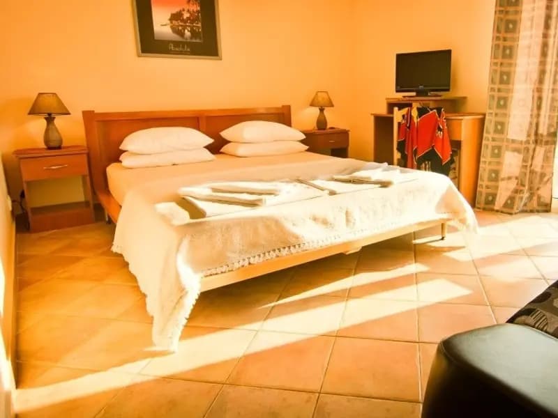 Sutomoru'da otel no. 640