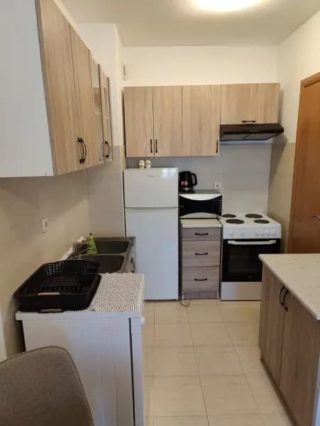 Vermietung, Einzimmerwohnung, 34m², Stari Aerodrom, Podgorica
