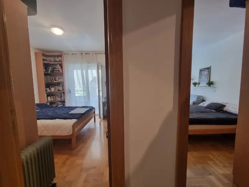Tivat, Seljanovo'da geniş iki odalı daire
