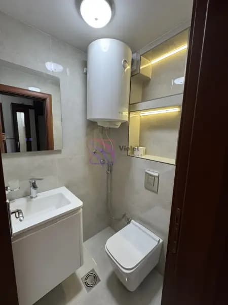 Оренда, трикімнатна квартира, 92м², Кривий Міст, Подгориця