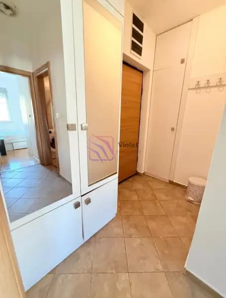 Izdavanje, jednosoban stan, 38m², Stari Aerodrom, Podgorica