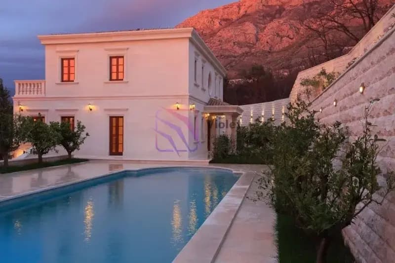 For Sale, Villa, 550m², Reževići, Budva