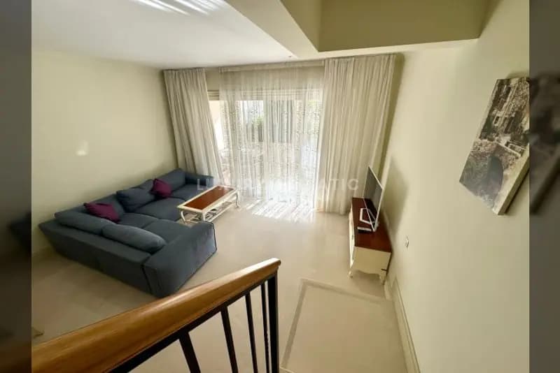 Spacious duplex in Porto Montenegro - with access to the pool