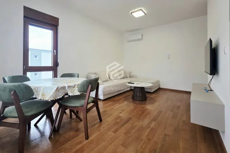 Jednosoban stan 46m2 + garaža, Vezirov most – Podgorica