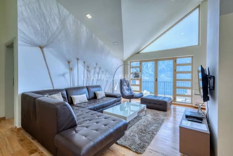 Prčanj'da panoramik deniz manzaralı penthouse