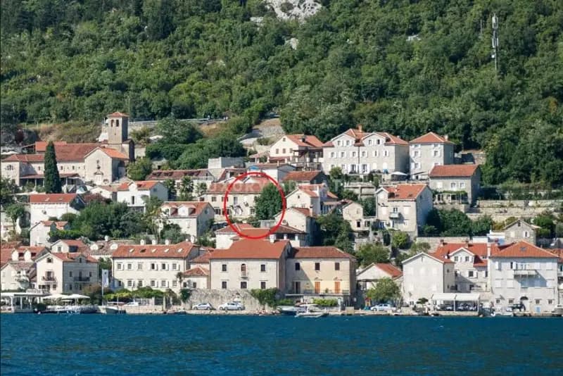 Perast'ta tarihi ev