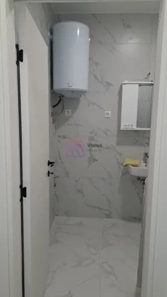 Izdavanje, dvosoban stan, 66m², Stari Aerodrom, Podgorica