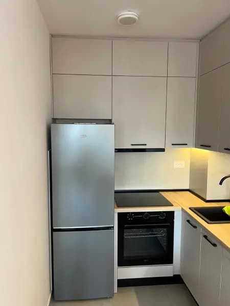 Vermietung, Einzimmerwohnung, 47m², Stari Aerodrom, Podgorica