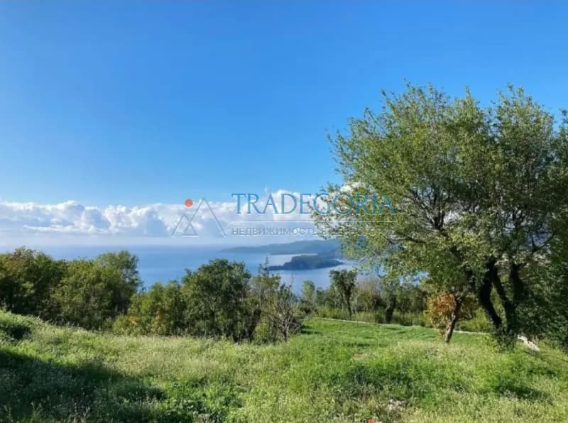 Sveti Stefan yakınlarında inşaat ruhsatlı kentsel arsa