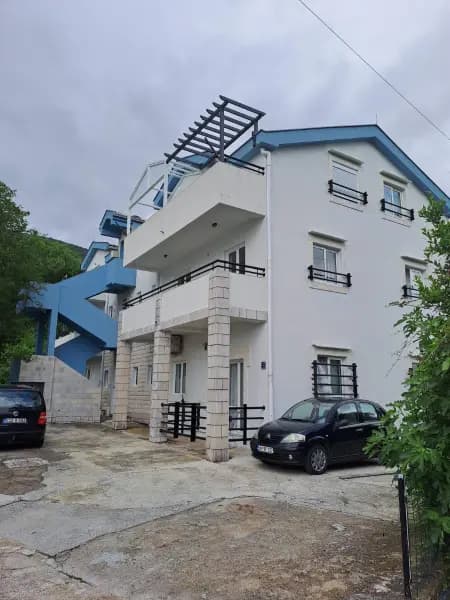 Продаж, однокімнатна квартира, 36м², Бієла, Герцег Нові
