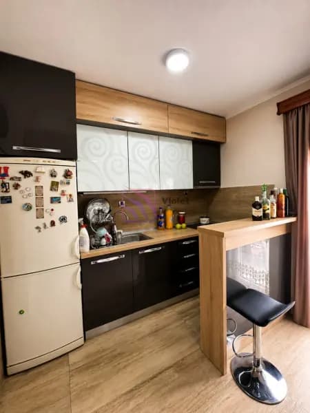 Verkauf, Villa, 125m², Murtovina, Podgorica