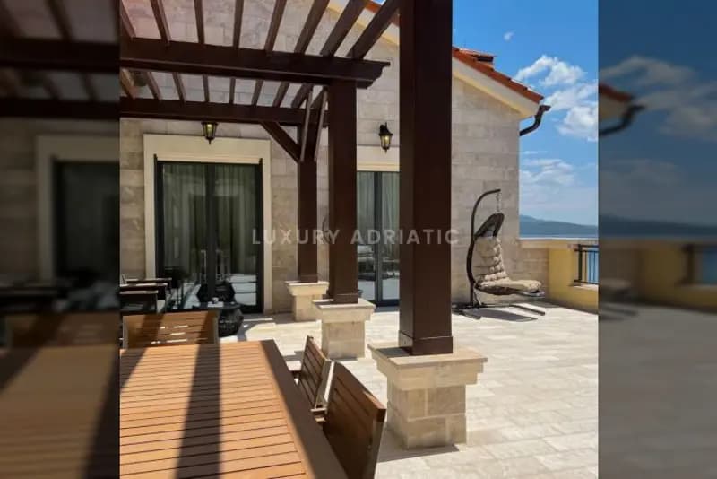 Luštica Bay. 3-Zimmer-Wohnung 290 m2 - Marina Village