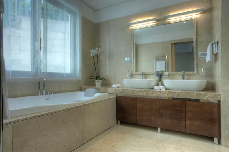 Оренда, двокімнатна квартира, 182м², Будва