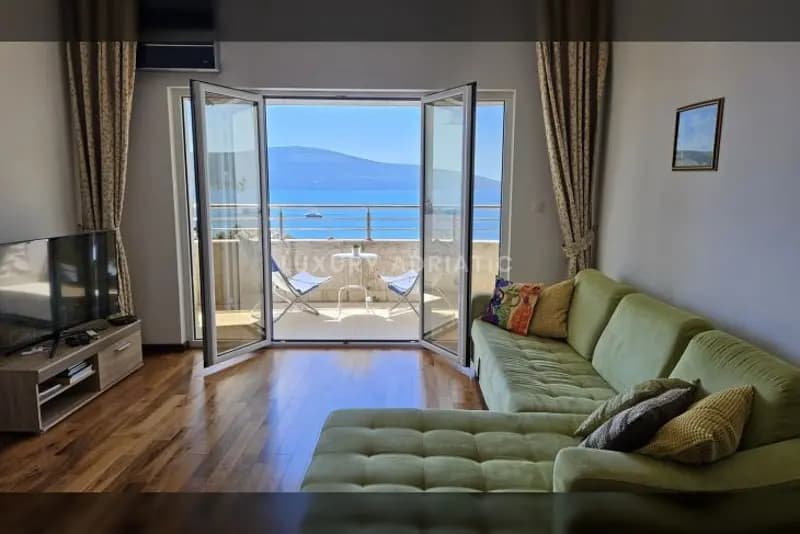 Dvosoban stan u Donjoj Lastvi - spojen od dva stana