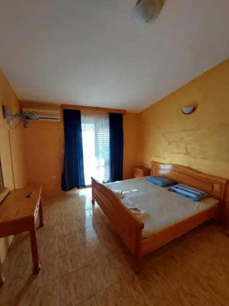Izdavanje, hotel, 1900m², Utjeha, Bar