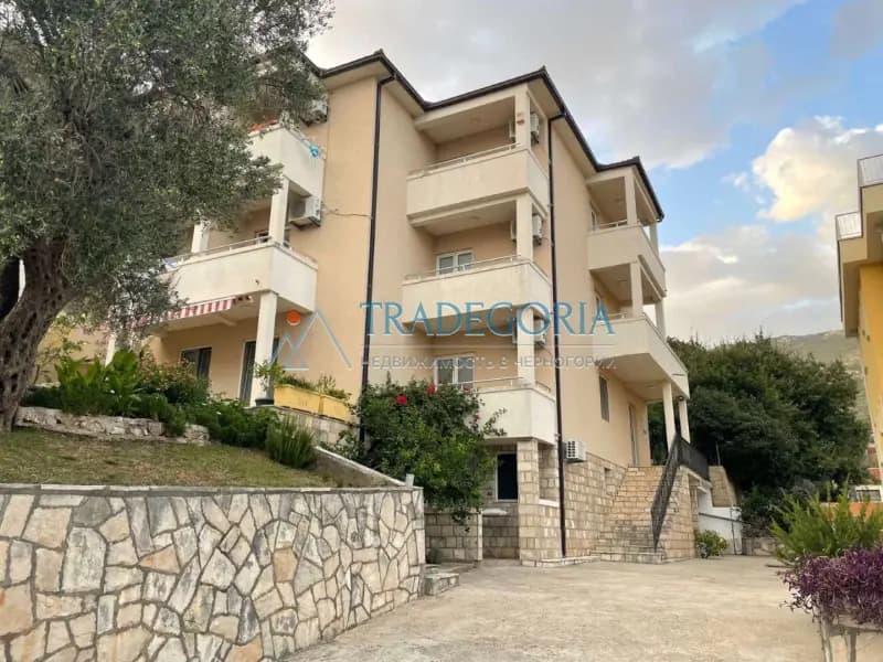 Mini hotel with apartments in Buljarica just a 5-minute walk from the beach!