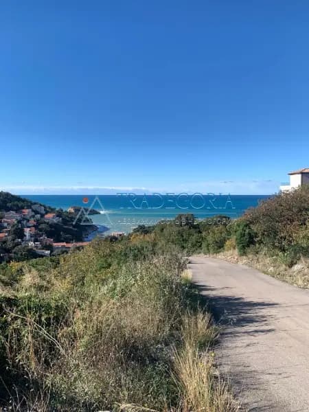 Villa veya daire kompleksi inşası için kentsel arazi