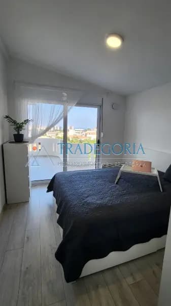 Bar'da tek odalı daire satışı - 125.000 euro