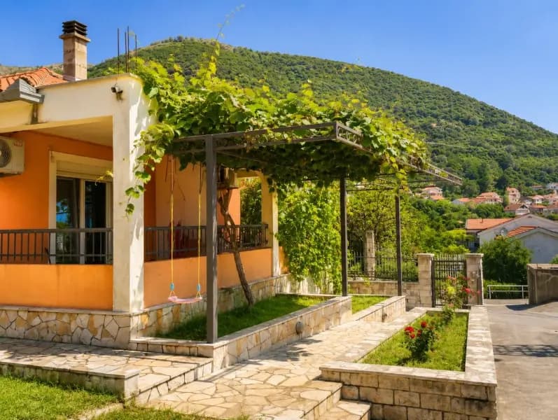 For Rent, One-Bedroom Apartment, 38m², Baošici, Herceg Novi