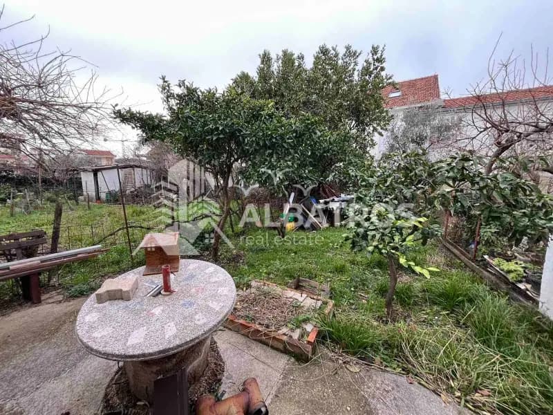 Three-Bedroom Apartment in Ilino