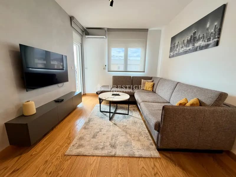 For Rent, One-Bedroom Apartment, 47m², City Kvart, Podgorica