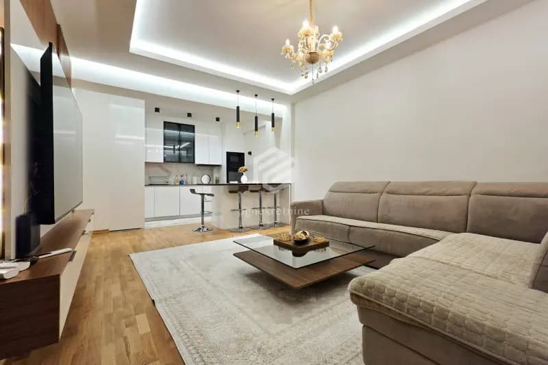 Two-bedroom luxury apartment 88m2 + garage, Stara Varoš – Podgorica