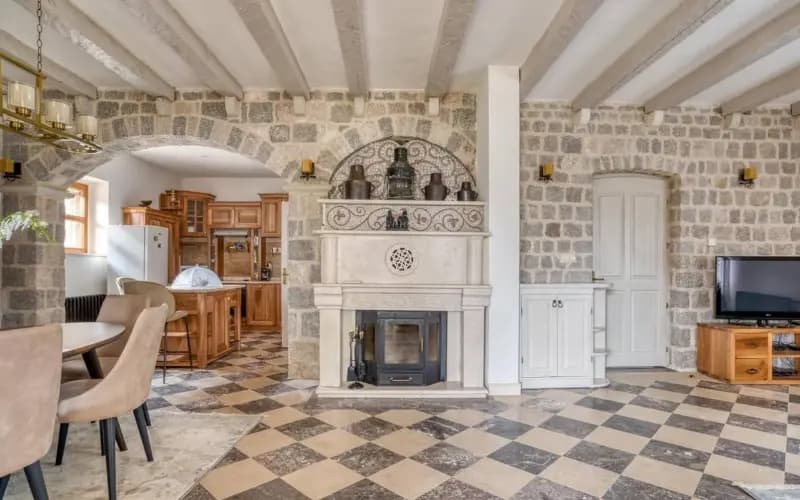 Prodaja, vila, 500m², Rezevici, Budva