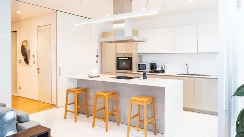 Продаж, трикімнатний пентхаус, 457м², Будва