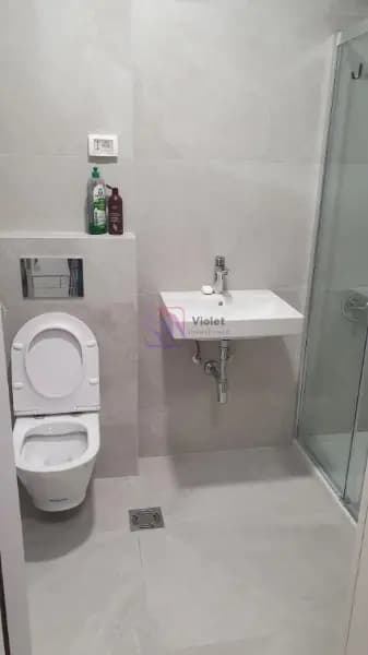 Izdavanje, jednosoban stan, 47m², Central Point, Podgorica