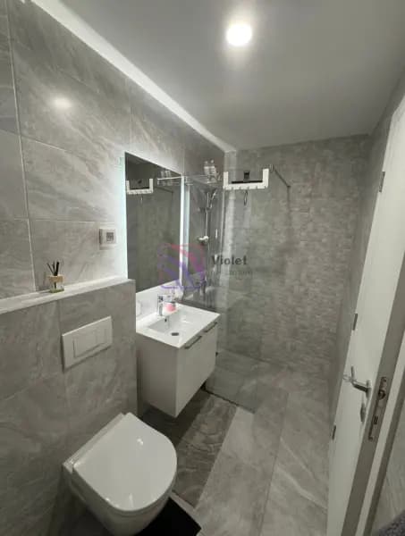 Оренда, двокімнатна квартира, 65м², Старий Аеродром, Подгориця