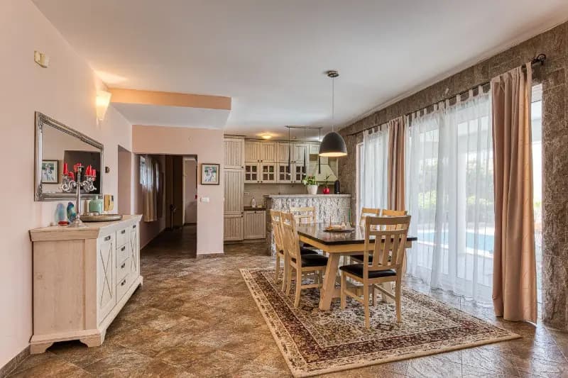 Bečići'de (Ivanovići) Modern Villa