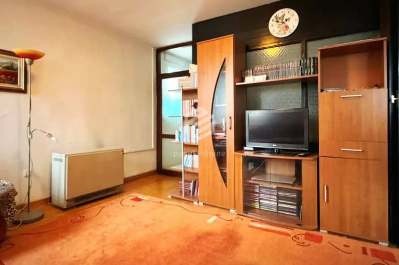 İki odalı daire 76m2, Blok 5 – Podgorica