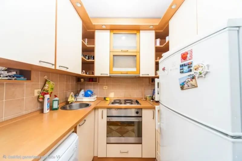 Satılık, tek odalı daire, 42m², Zagorič, Podgorica