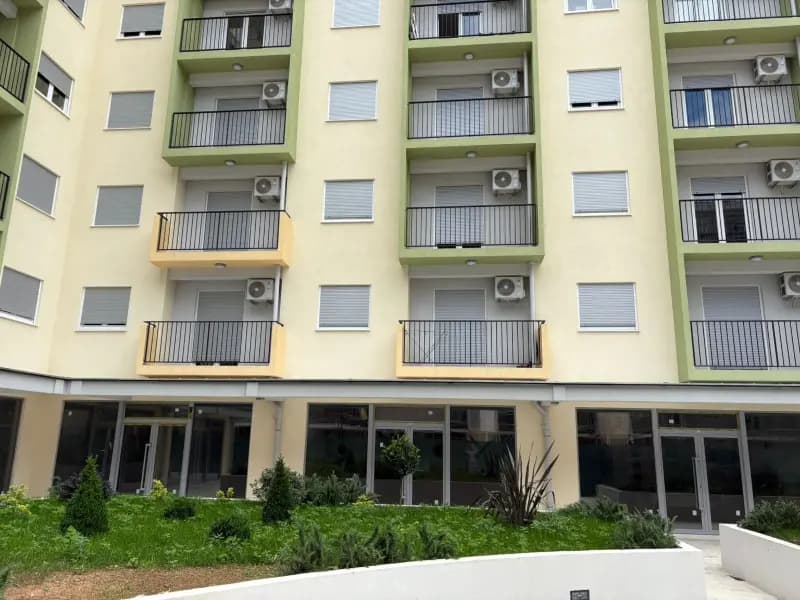 Продаж, однокімнатна квартира, 40м², Побреж'є, Подгориця