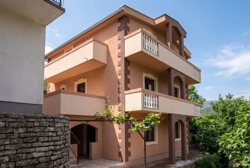 Kuća u Tivtu №2834