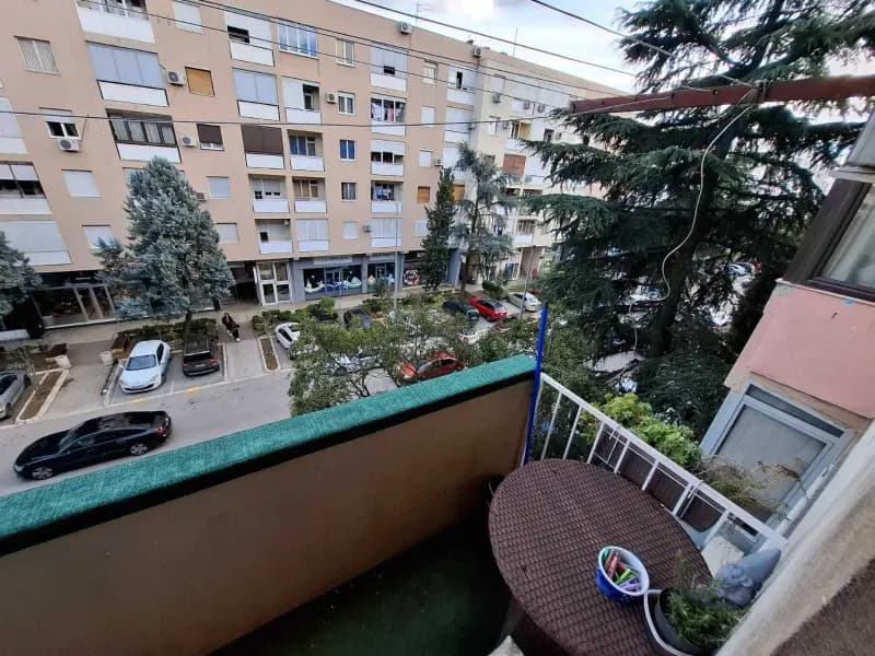 Vermietung, Einzimmerwohnung, 45m², Preko Morače, Podgorica