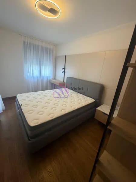 Izdavanje, jednosoban stan, 50m², Tološka šuma, Podgorica