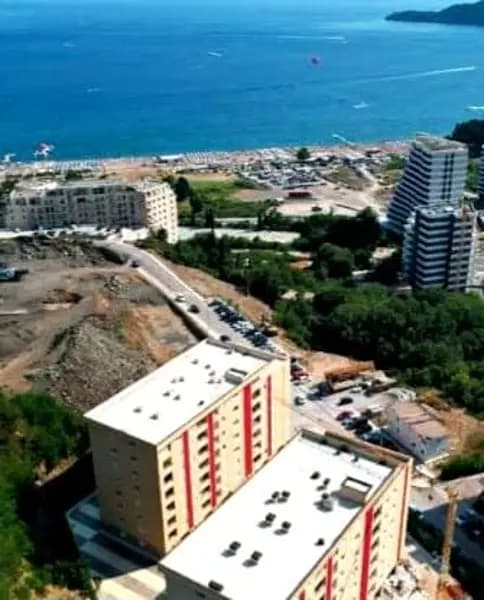 Satılık, tek odalı daire, 37m², Bečići, Budva