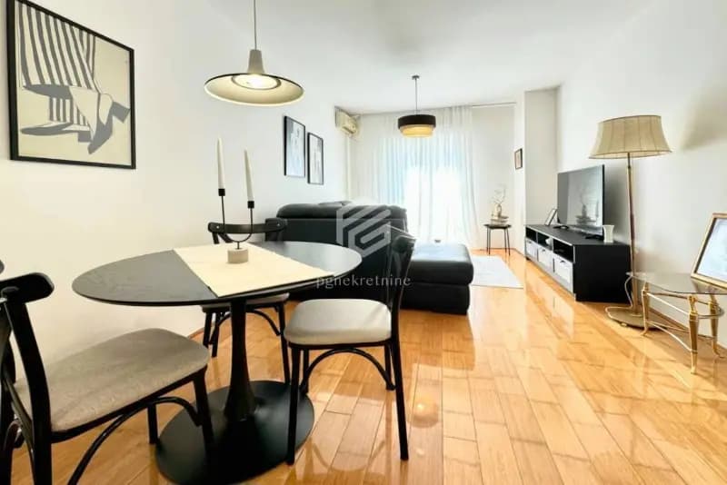 Jednosoban stan 47m2, Vezirov most – Podgorica