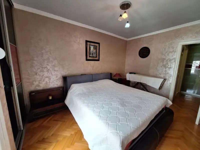 Prodaja, dvosoban stan, 65m², Bar