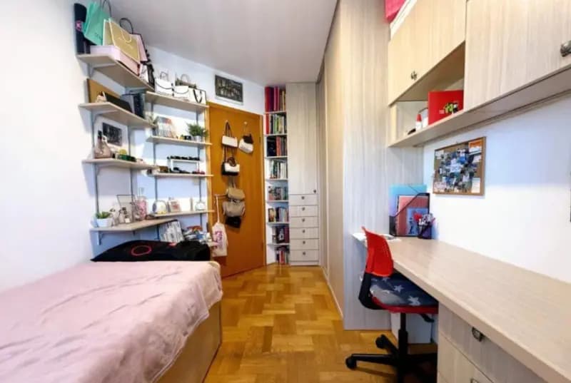 Продаж, трикімнатна квартира, 81м², Старий Аеродром, Подгориця