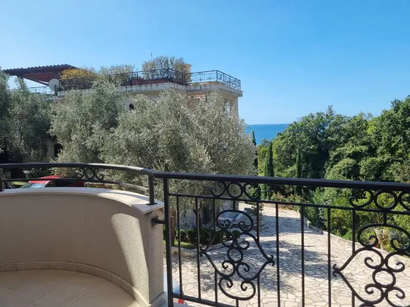 Prijevorac, Petrovac'ta yeni lüks daire