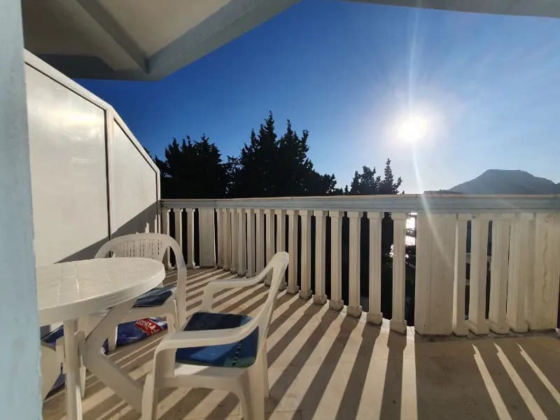 Izdavanje, jednosoban stan, 35m², Sutomore, Bar