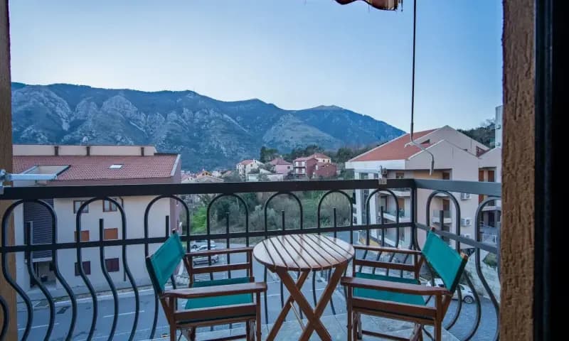 For rent, one-bedroom apartment, 40m², Dobrota, Kotor