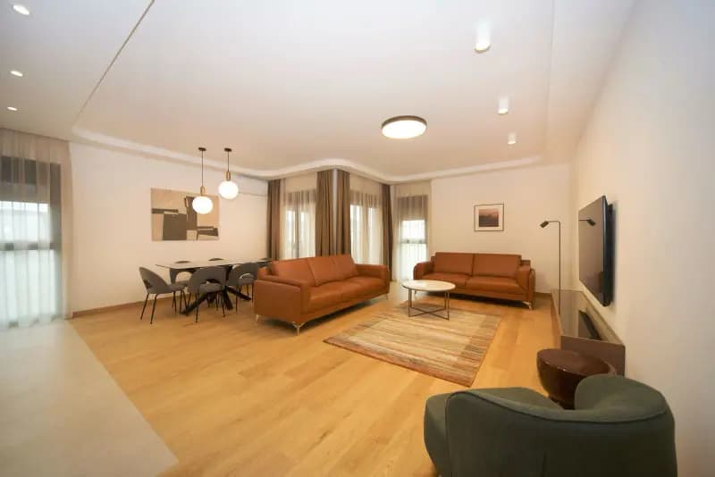 Оренда, трикімнатна квартира, 104м², Преміум Квартал, Подгориця
