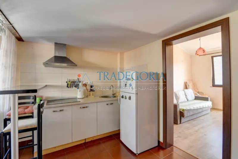 Sutomore'de 2 yatak odalı daire 65 m2 - 116.000 euro